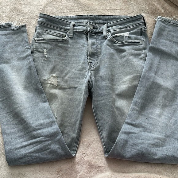Men’s H&M Skinny Coupe Distressed Denim Jeans Gray - Picture 1 of 4